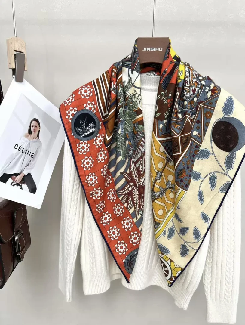 85尺寸 桑蚕丝羊毛披肩围巾方巾 双面异色手工卷边 女骑士之舞