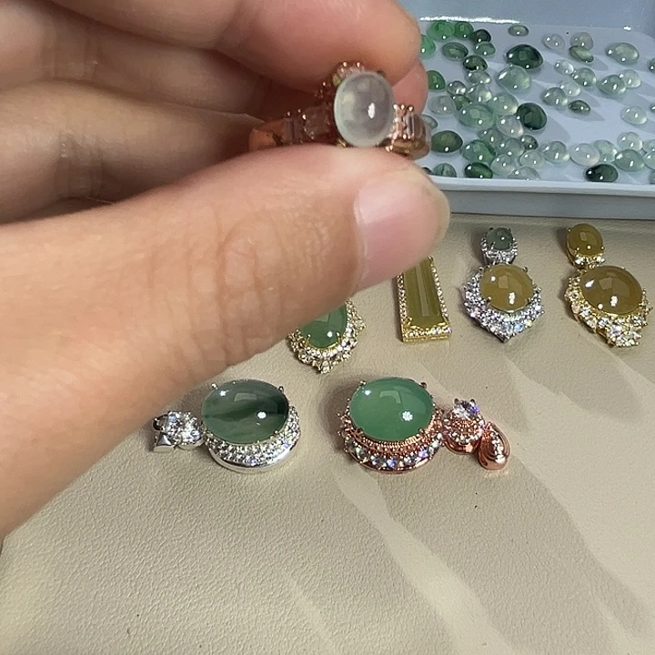 翡翠裸石缅料A货翡翠