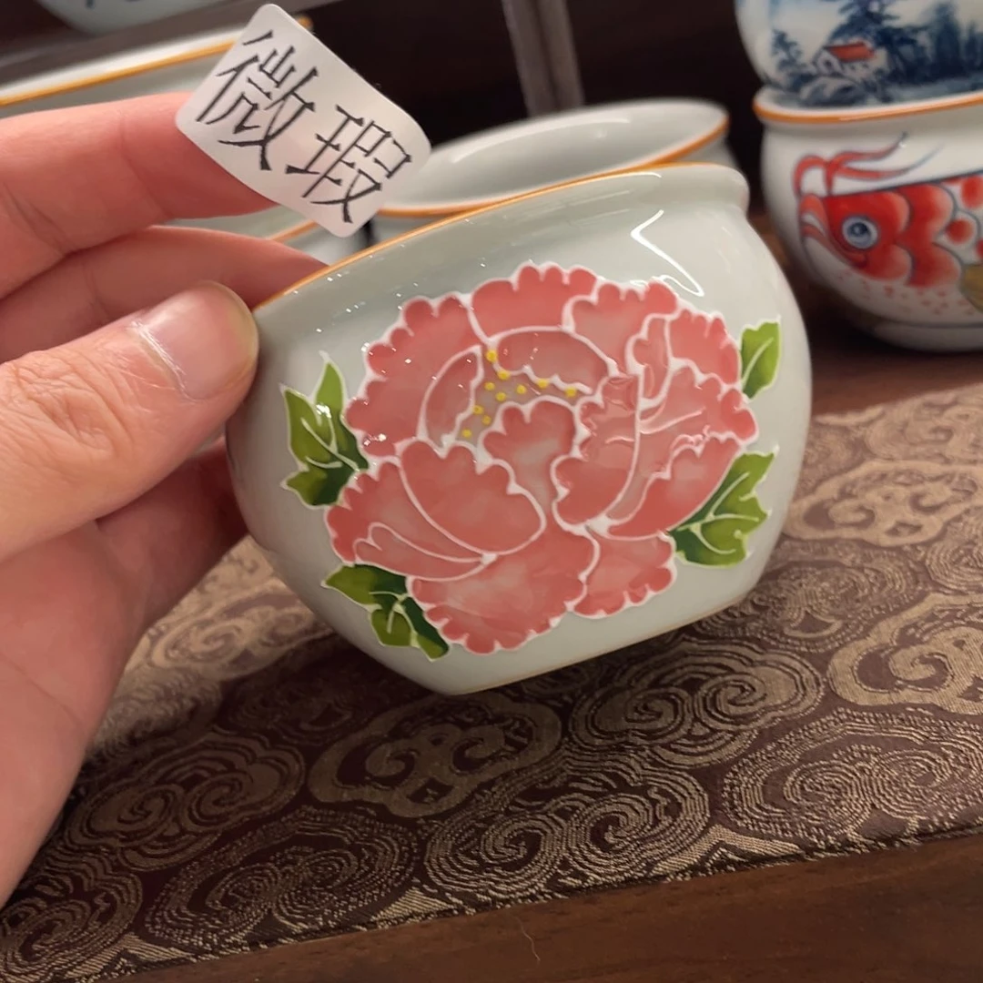 釉下手绘茶具微瑕