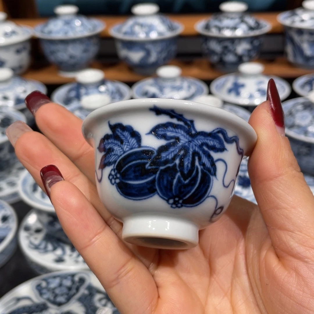 景德镇陶瓷手工手绘