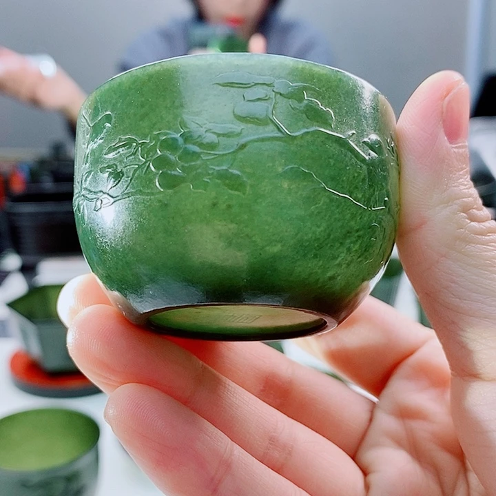 和田玉（青玉）未镶嵌把件