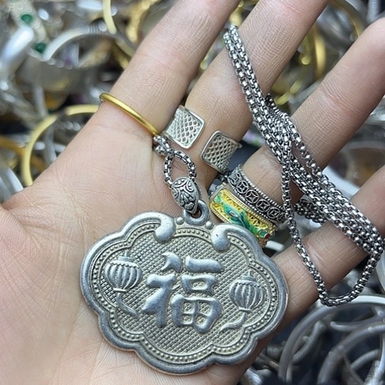 经典款小清新风的搭配