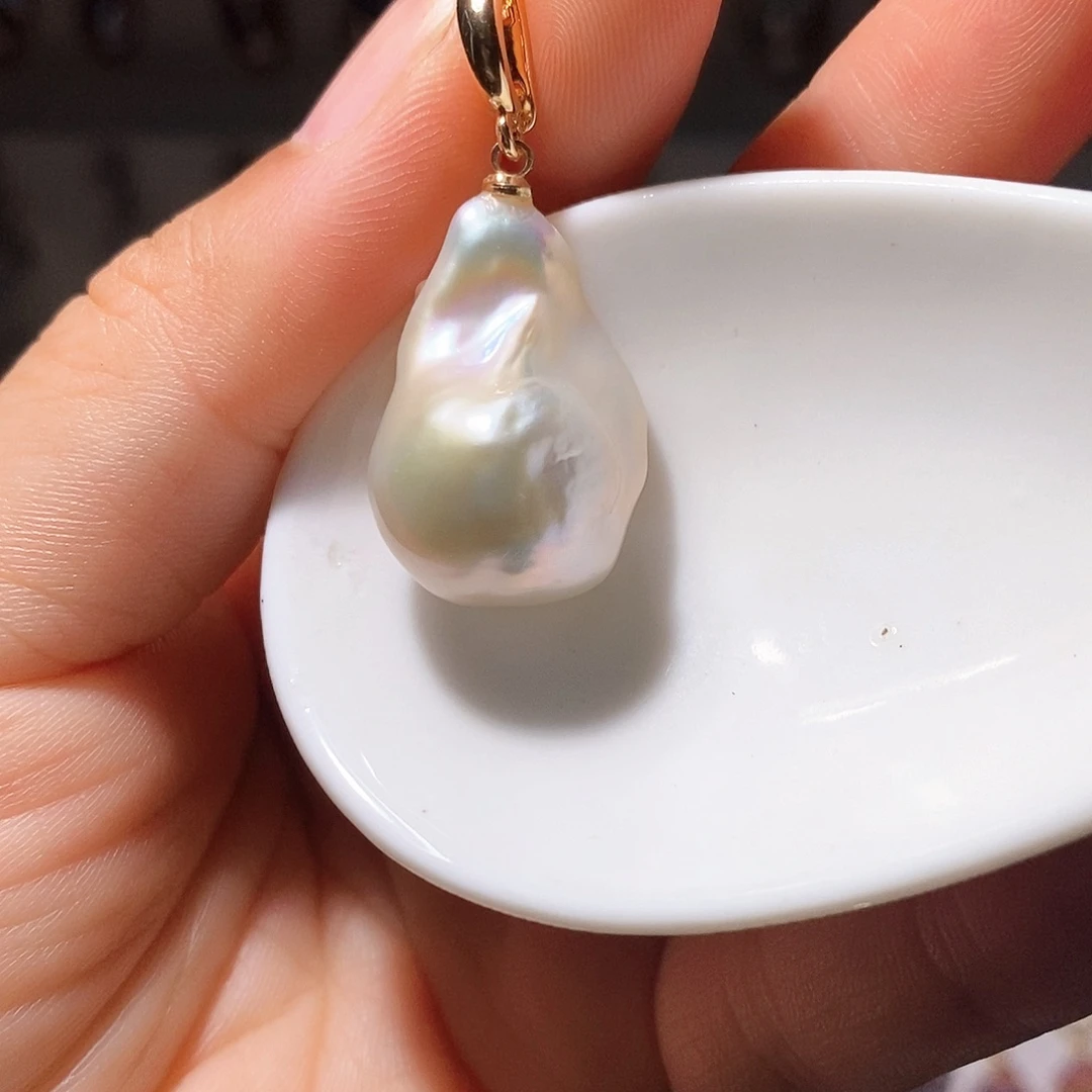 颈饰未镶嵌淡水珍珠