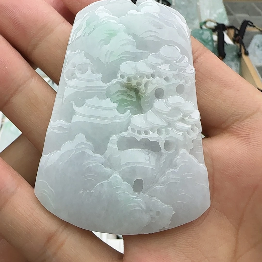 翡翠未镶嵌颈饰翡翠