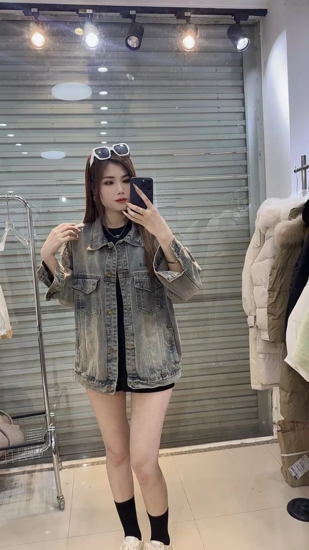 布阁服饰春款牛仔外套