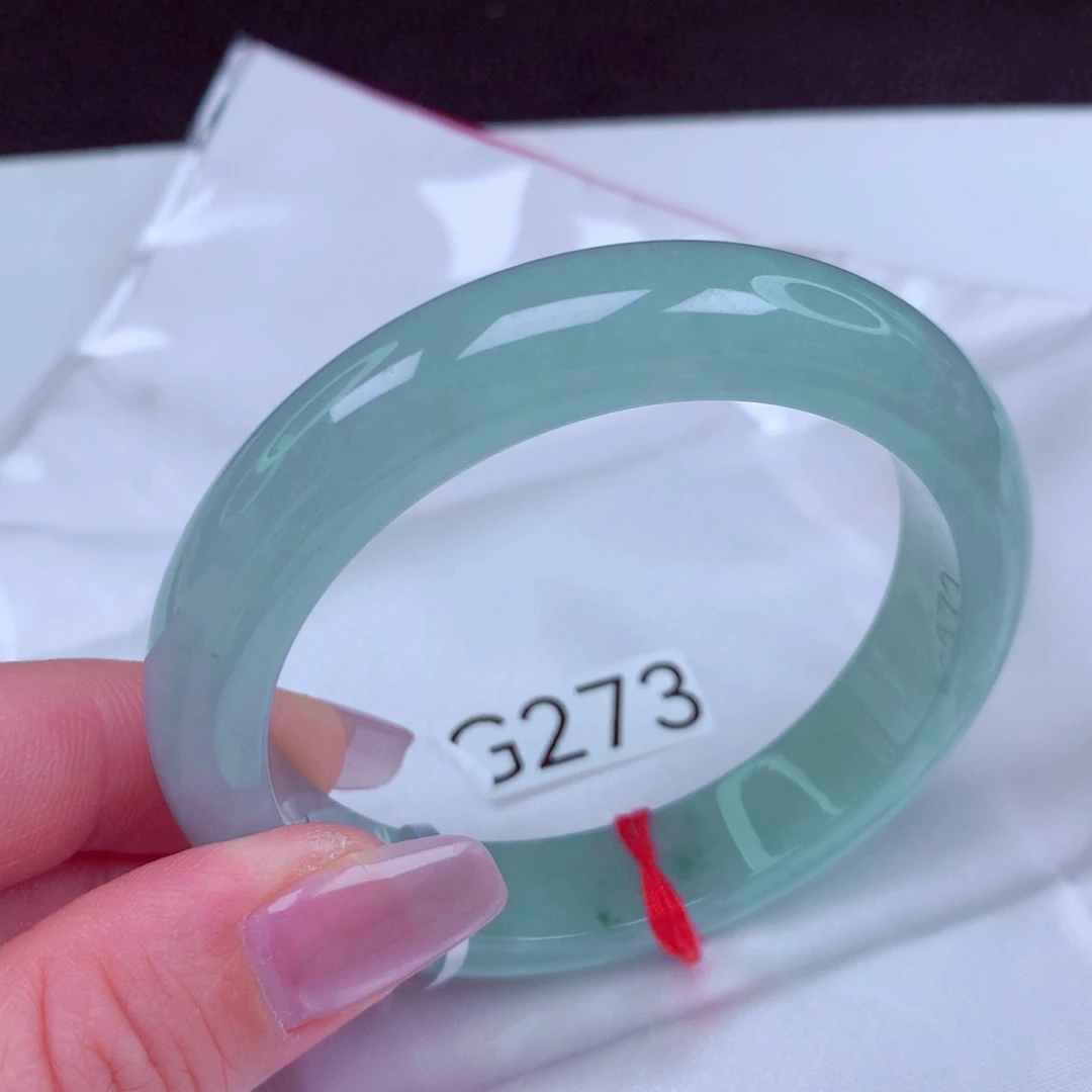 翡翠未镶嵌手镯手镯