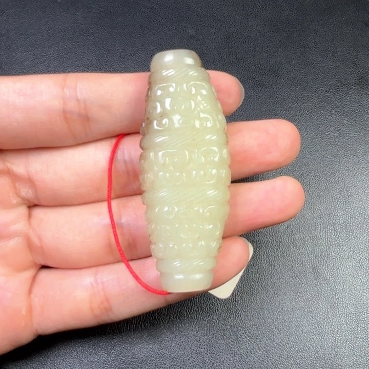 皮***5和田玉未镶嵌挂件