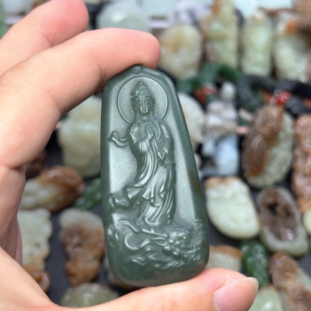 和田玉未镶嵌挂件