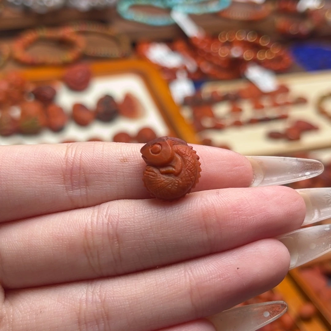南红玛瑙未镶嵌5变色龙
