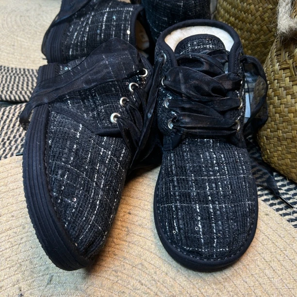 ZJ 新中式休闲冬季中高帮系带赫本风百搭舒适手工千层底棉鞋厚底