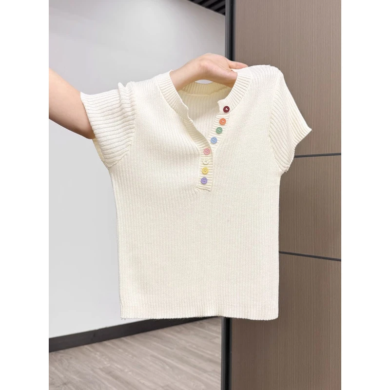 彩色纽扣V领短袖针织衫女夏季修身短款减龄上衣