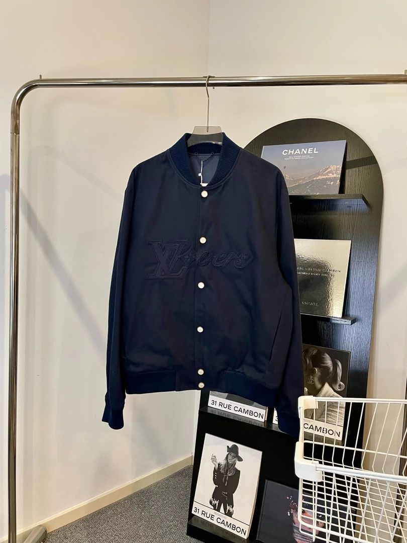 未使用 LouisVuitton/路易威登 Z365 LV24SS休闲长袖海军蓝外套