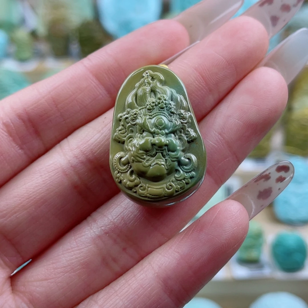 绿松石未镶嵌珠宝奇石