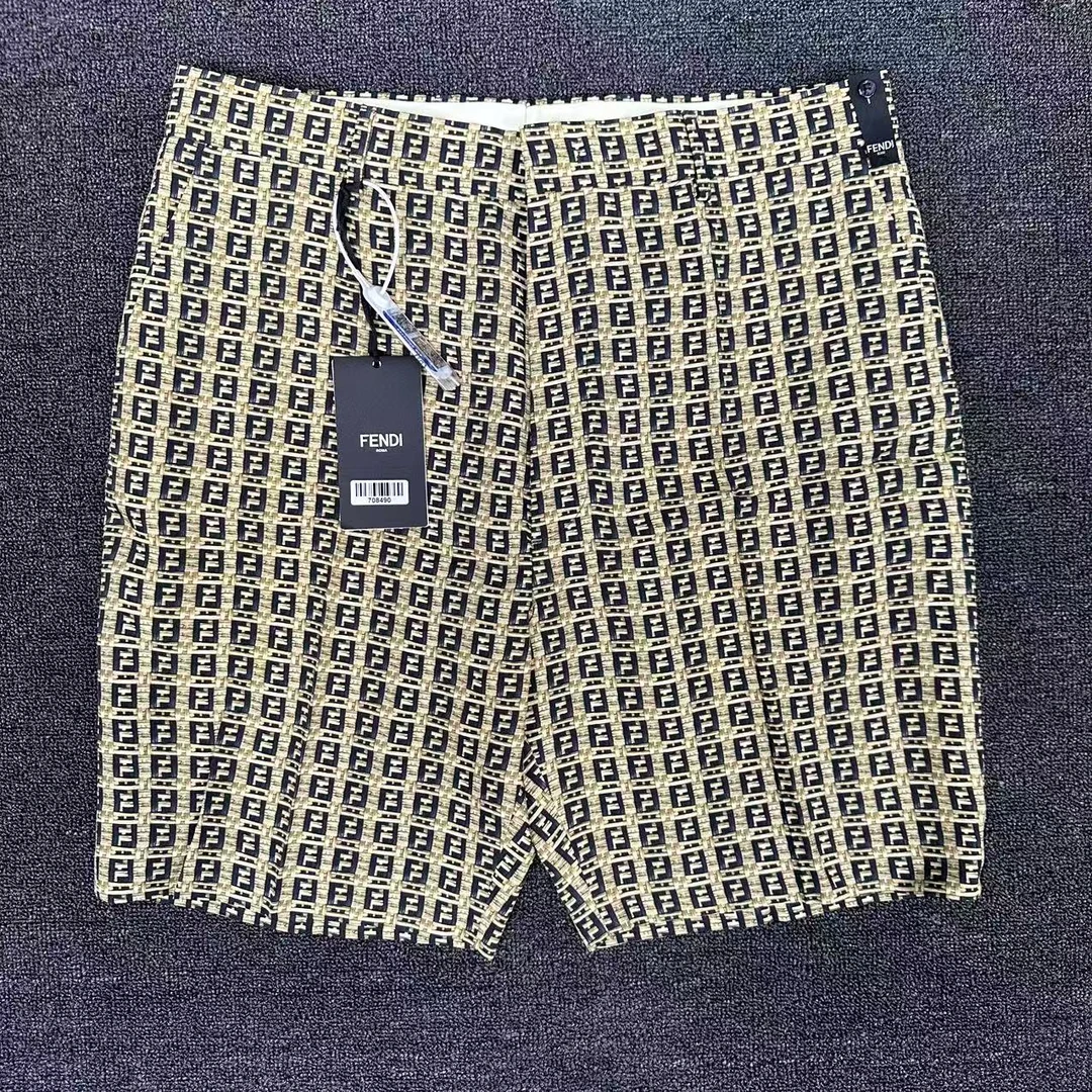 未使用 FENDI/芬迪 双F老花满印短裤
