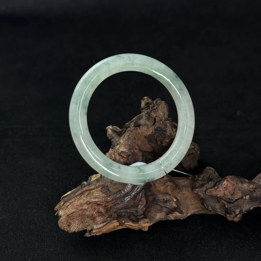 【诚翠拍品第一百一十四期午】翡翠38镯子ZYy5066