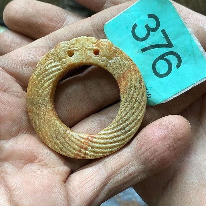 未镶嵌和田玉挂件