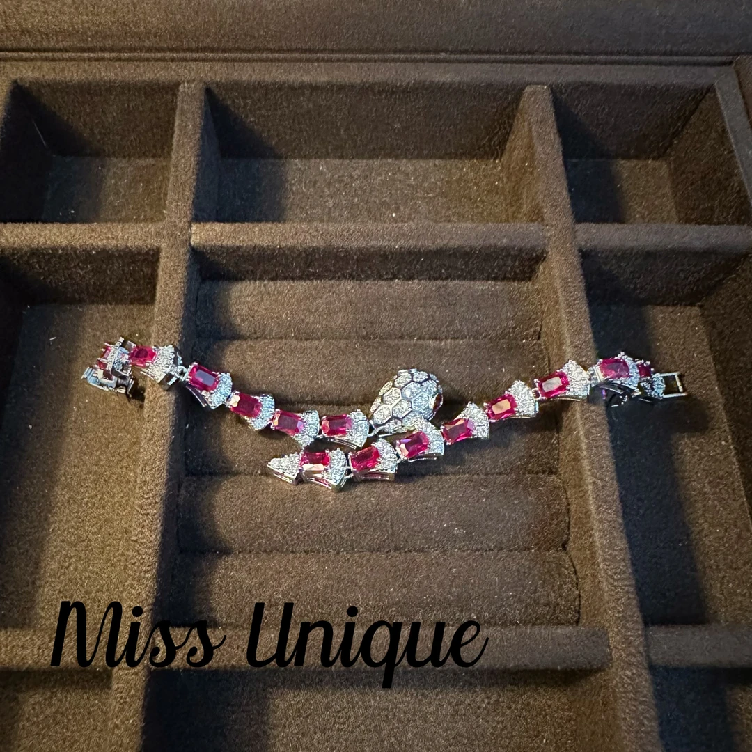 S6891玫红色方糖蛇手链