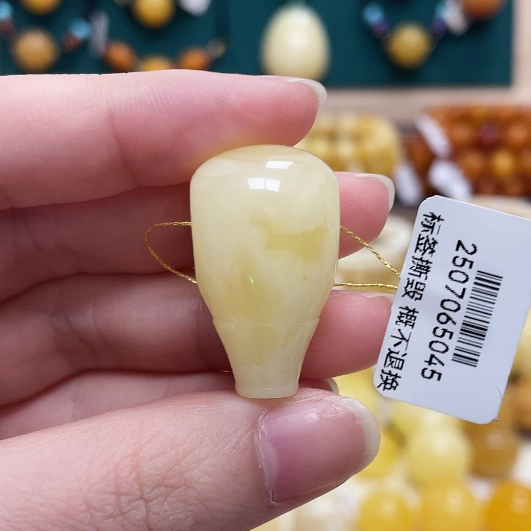 蜜蜡未镶嵌珠宝奇石16.9*29.1*15.8mm三通