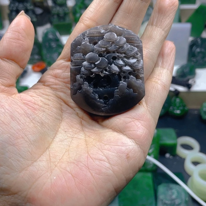 和田玉未镶嵌珠宝半成品