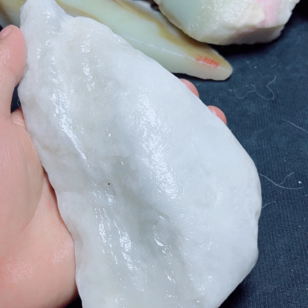 未镶嵌和田玉珠宝奇石