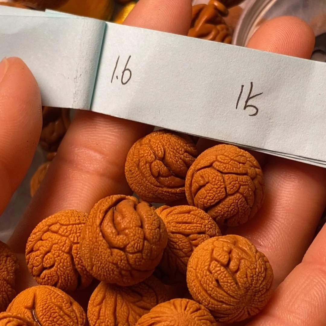 吊坠桃核陕西秦岭山桃核