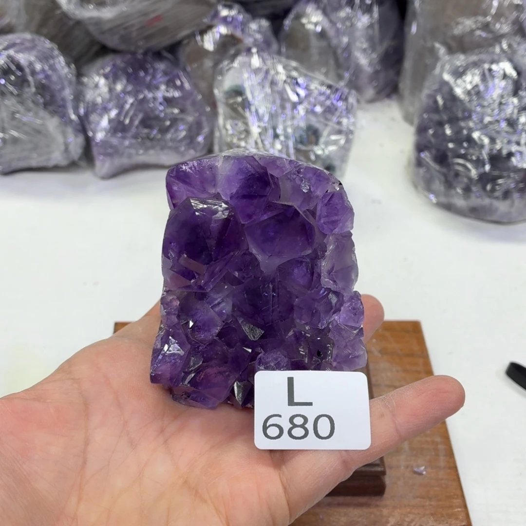 水晶摆件未镶嵌天然紫水晶