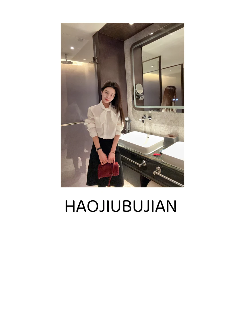 好久不见白色系带领衬衫