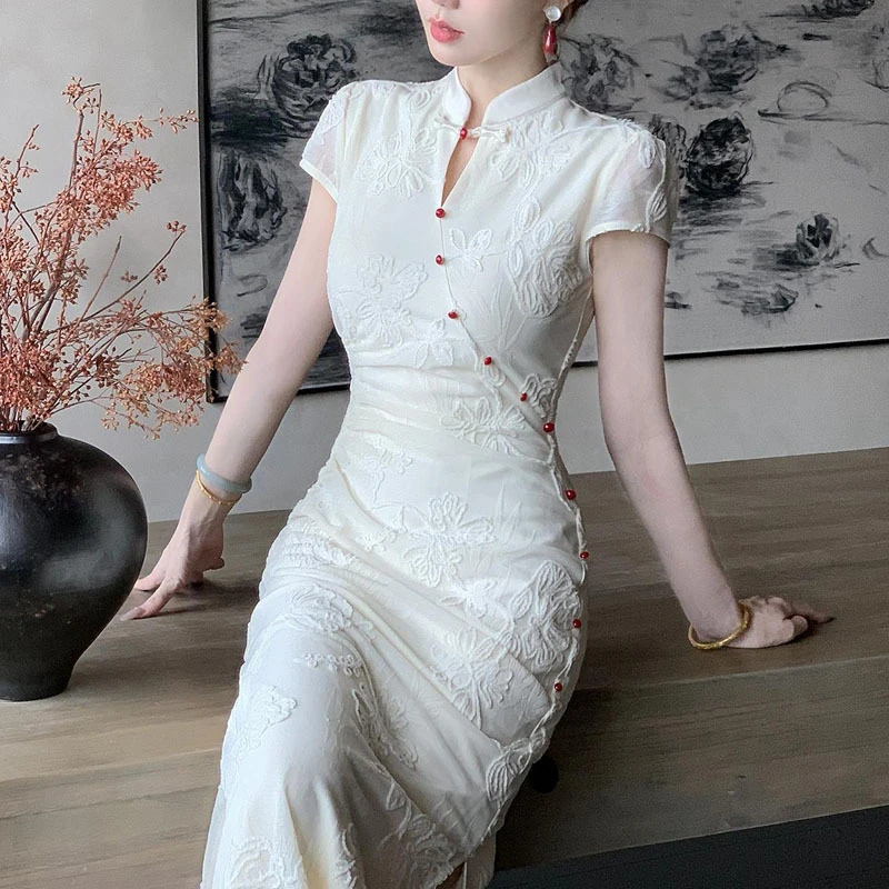 新中式国风白色针织提花改良旗袍女夏季气质高级感收腰绝美连衣裙