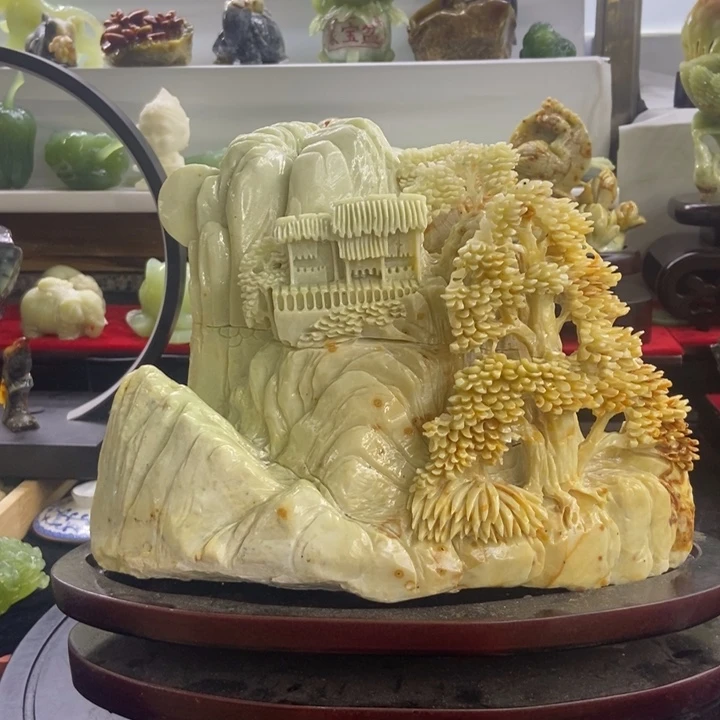 鑫***理石材天然岫岩玉摆件好