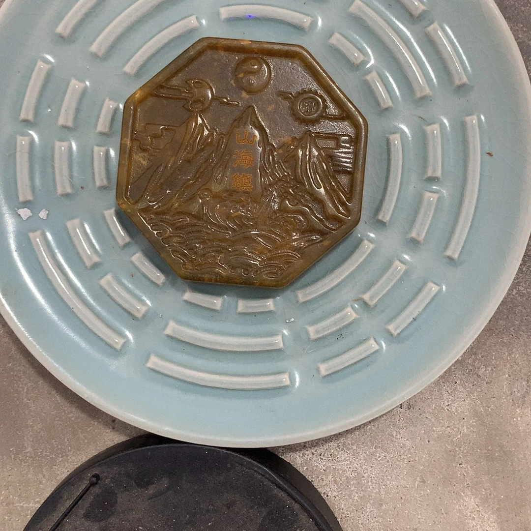 其他现代陶瓷工艺品