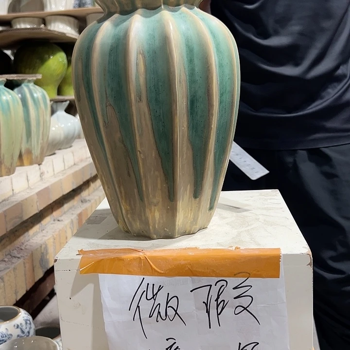 景德镇陶瓷花瓶微瑕介意勿拍