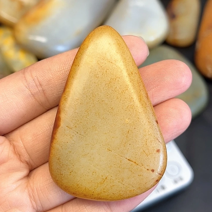 和田玉未镶嵌颈饰用****5