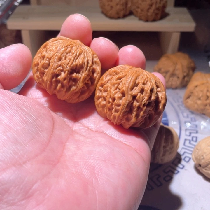 文玩核桃把件P****y正磨38.5、39