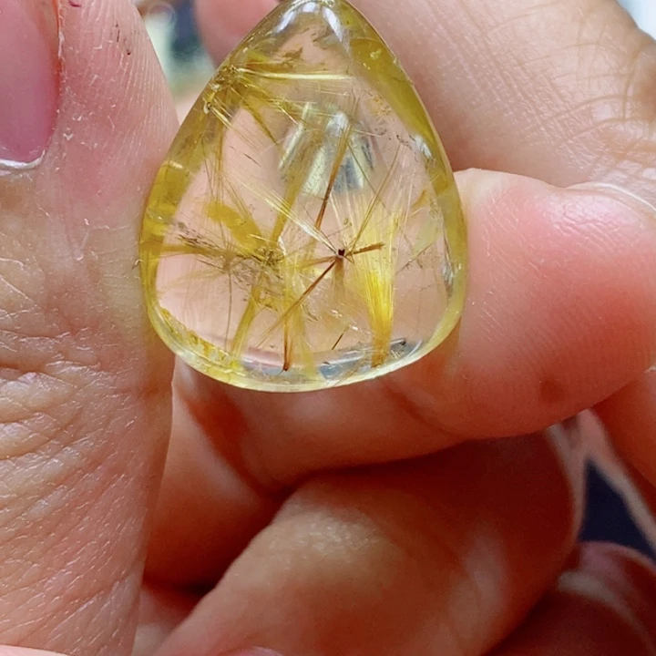 未镶嵌颈饰水晶水晶