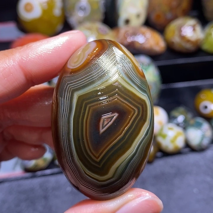 未镶嵌玛瑙/玉髓珠宝奇石