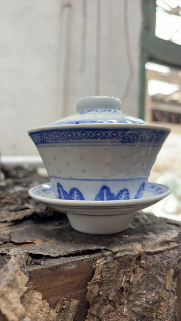 景德镇高温陶瓷青花玲珑三才盖碗