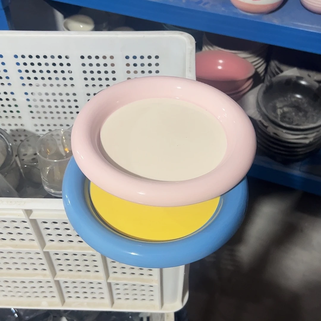 瓷片嘟嘟盘两个微瑕看图