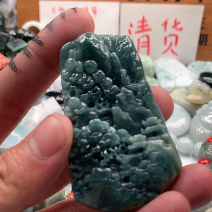 翡翠未镶嵌颈饰保真天然a货翡翠