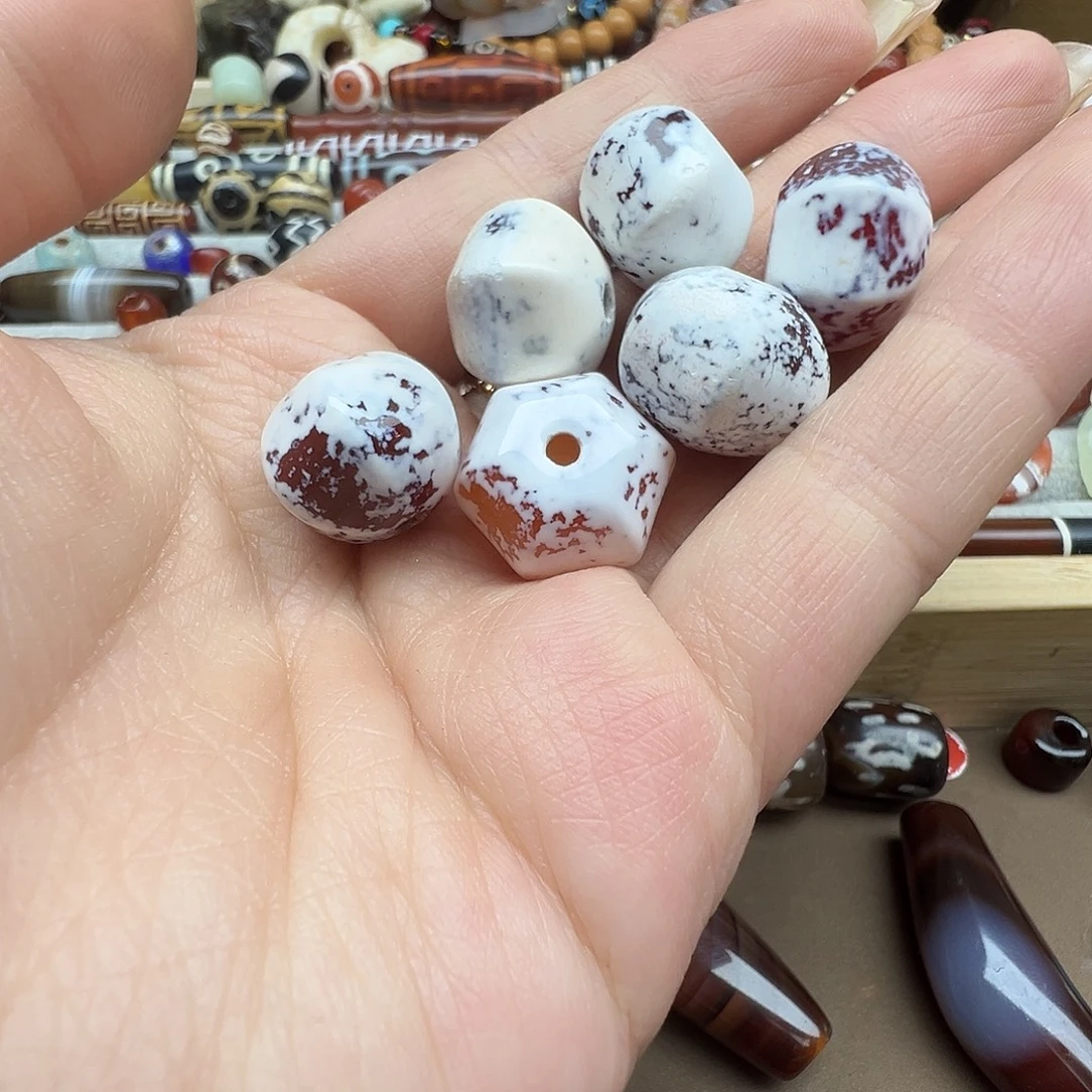 玛瑙/玉髓未镶嵌珠宝半成品