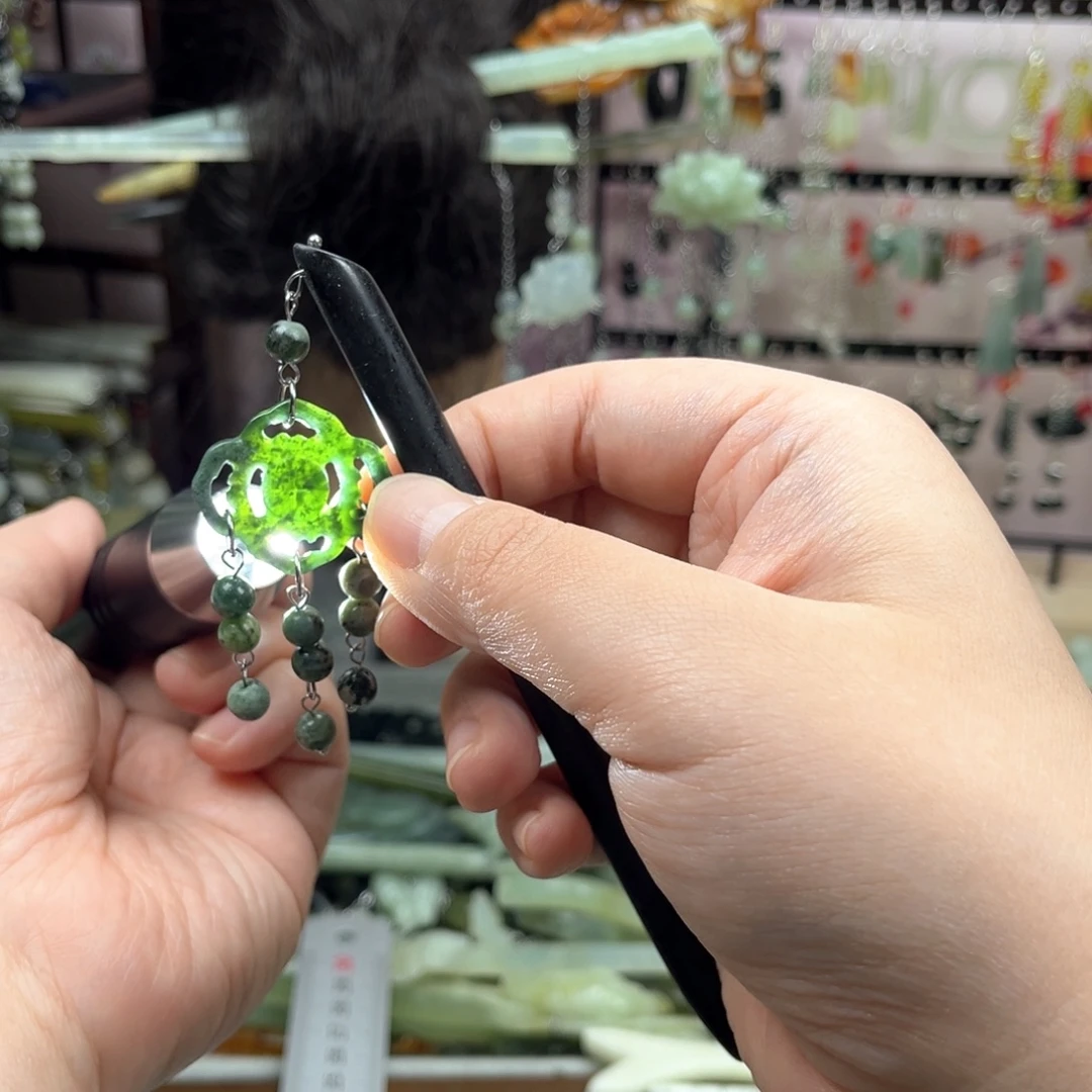 蛇纹石玉未镶嵌发饰长度15厘米左右