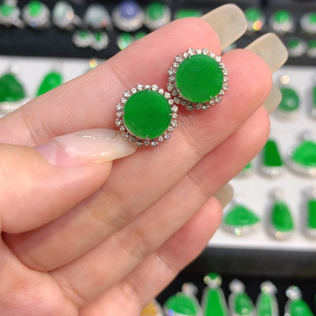 翡翠18K金镶嵌耳饰