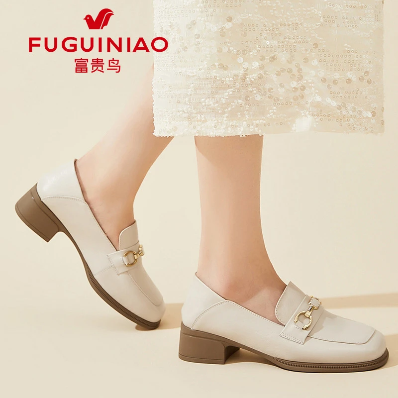 富贵鸟真皮乐福鞋女2025新款春秋季英伦风粗跟单鞋白色方头小皮鞋
