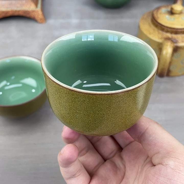 龙泉青瓷等传统工艺品的