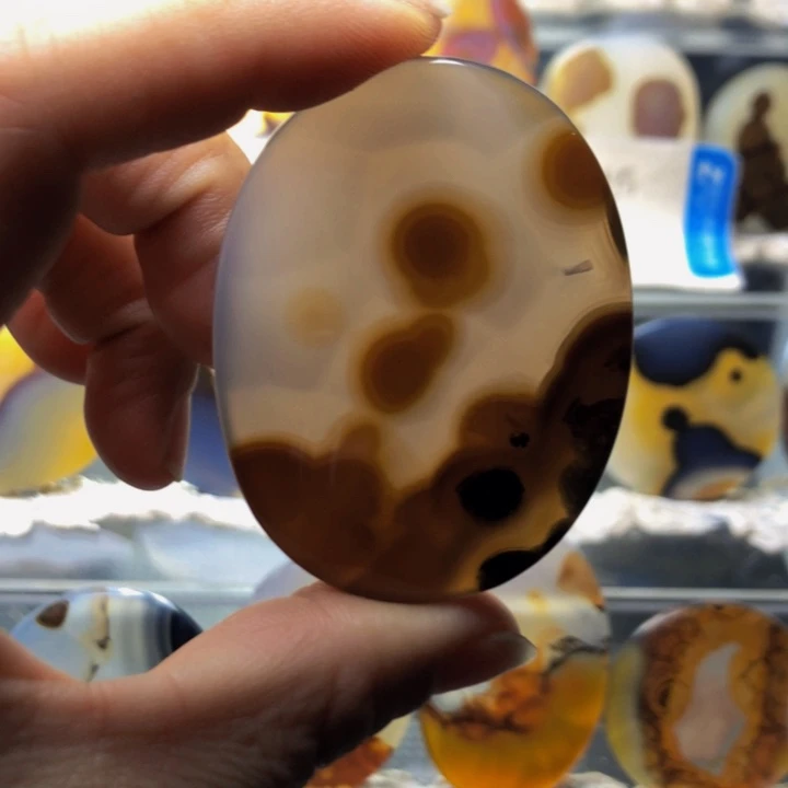 合金玛瑙/玉髓珠宝奇石22