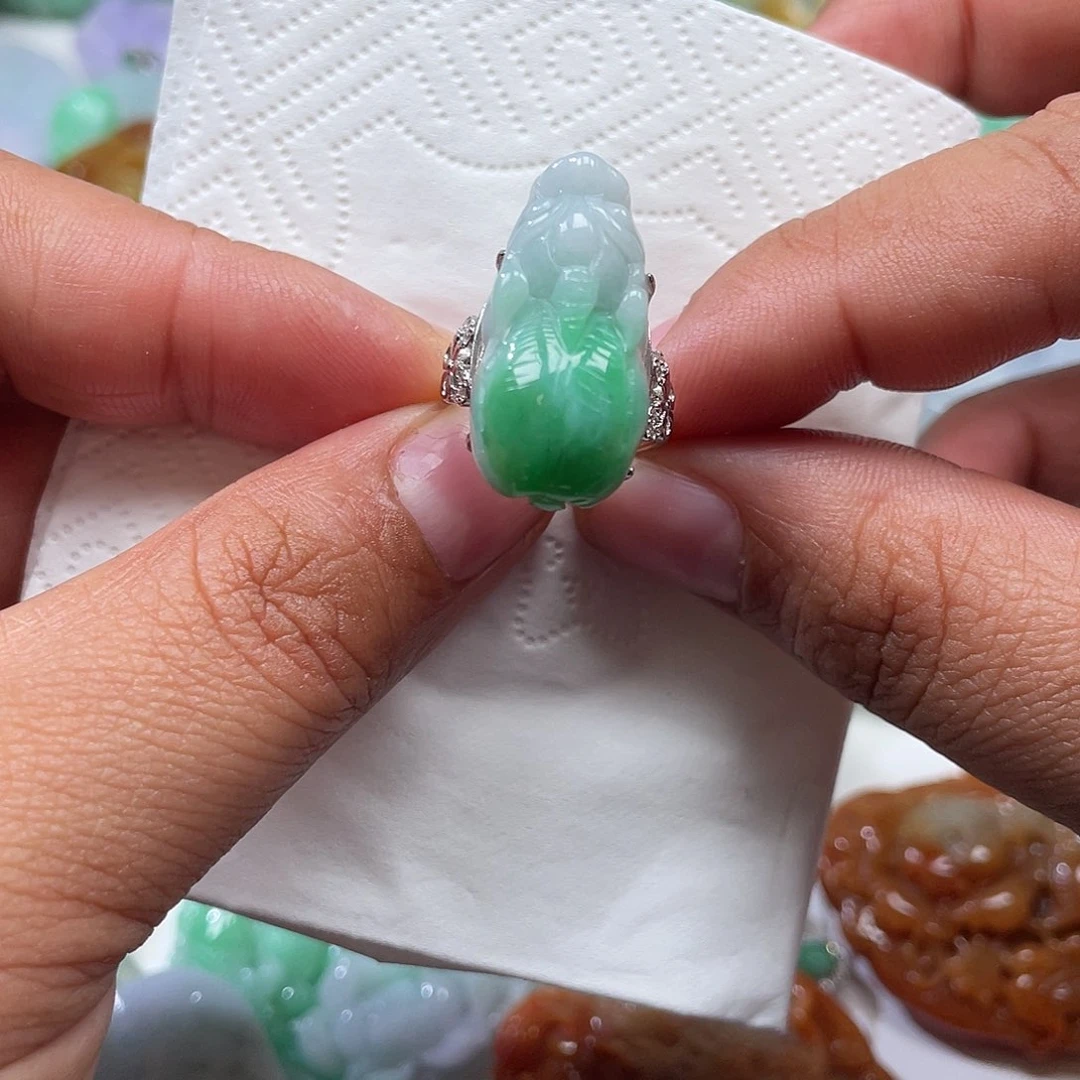 颈饰未镶嵌翡翠翡玉缘翡翠