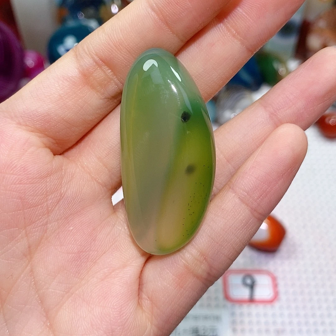 棒***糖玛瑙/玉髓未镶嵌珠宝奇石