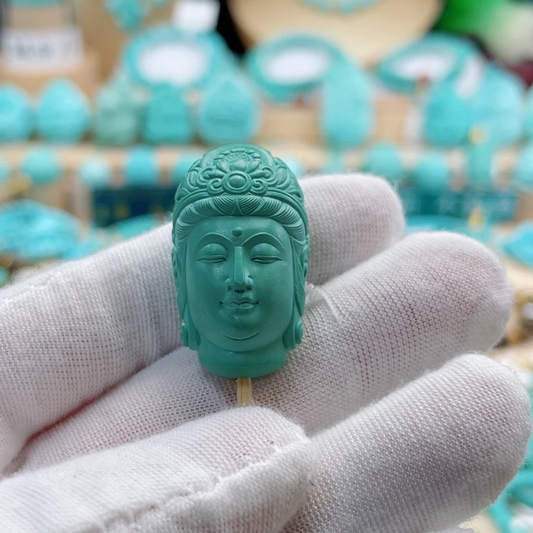 绿松石未镶嵌珠宝奇石