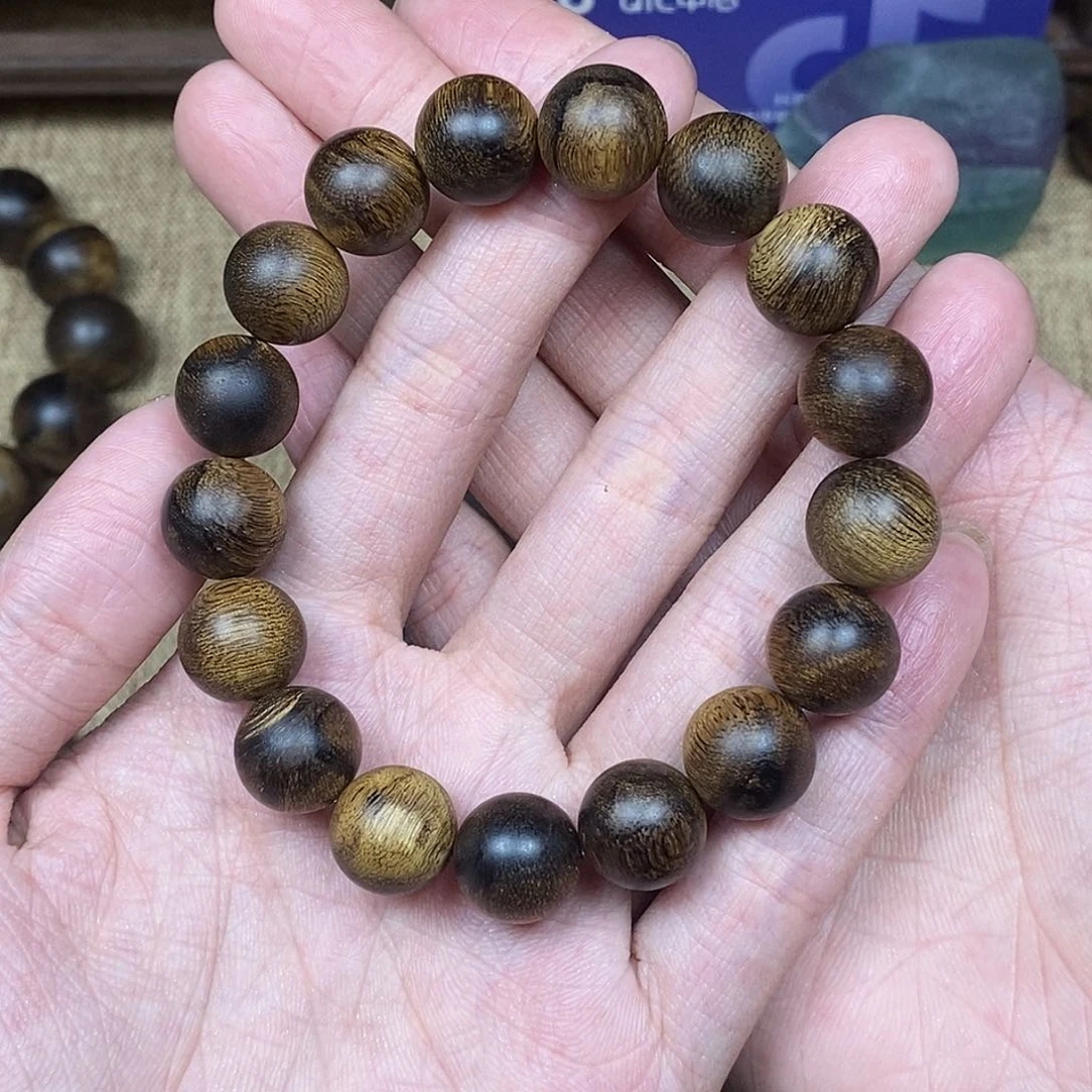 沉香手串M***y越南芽庄白棋楠