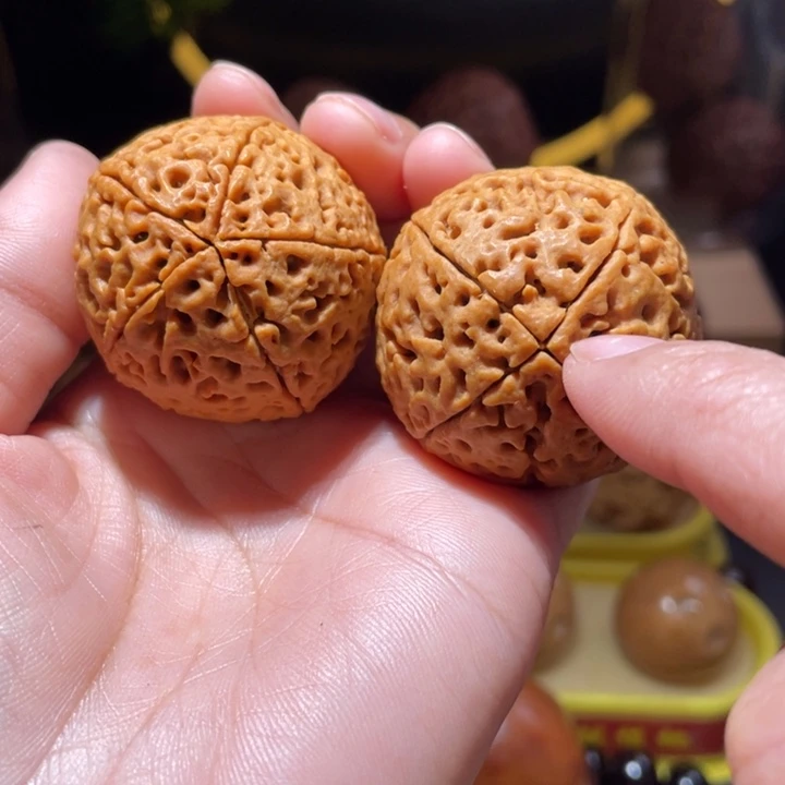 桃核把件四五瓣金刚菩提40