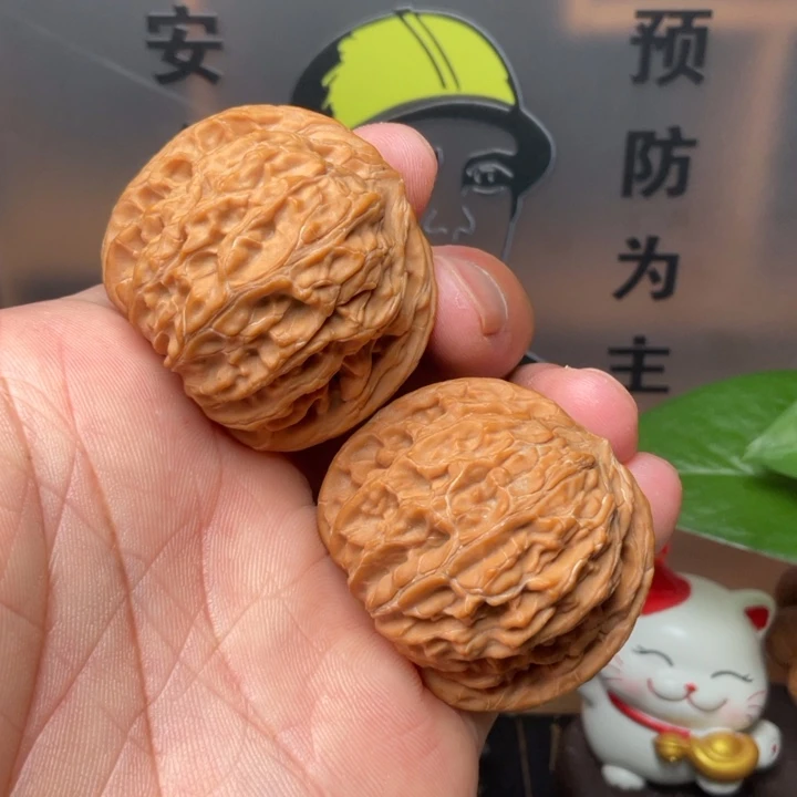 文玩核桃吊坠磨盘40全品微瑕疵